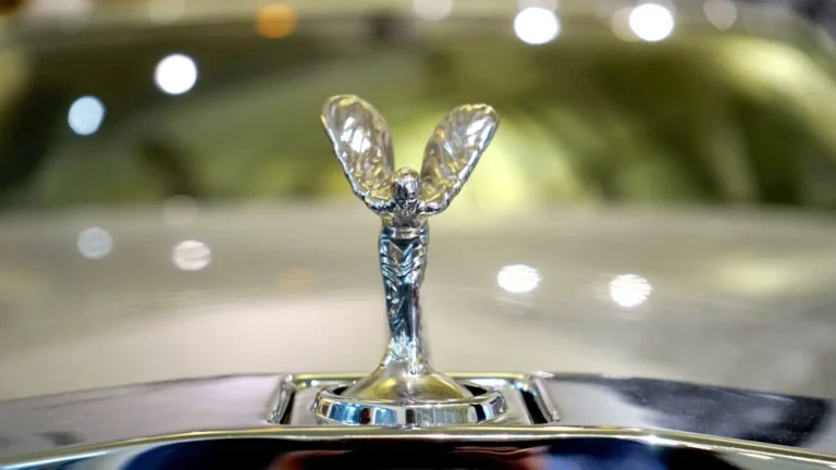 Automotive Decor into Your Home